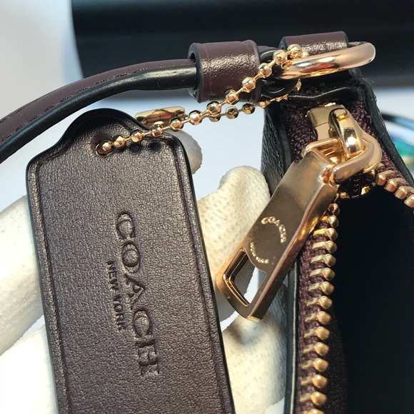 🔴SOLD🔴NWT Authentic Coach Sling Bag D. Brown Flo - Picture 7 of 8